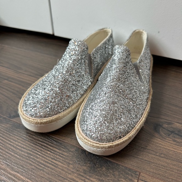 Jack Rogers Women’s Tucker Silver Sparkle Slip On Espadrille Sneakers (Size 7) - Picture 3 of 10